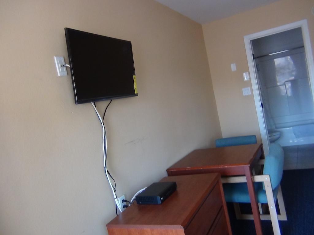 Desert Inn Motel Corona Pokoj fotografie